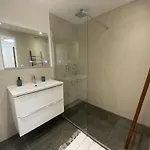 Renovated 4 Apartment-parking Next Door And At 700m شقة