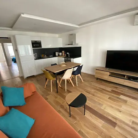 Apartamento Renovated 4 Apartment-parking Next Door And At 700m Antibes