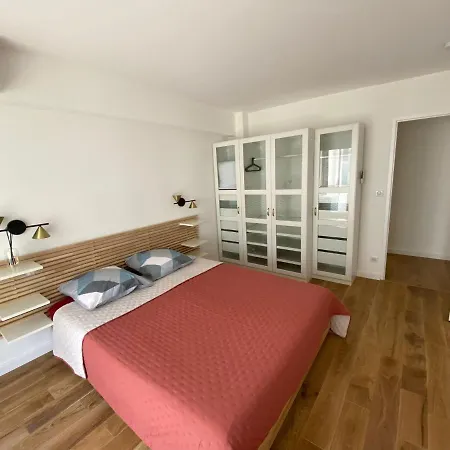 Renovated 4 Apartment-parking Next Door And At 700m Apartamento Antibes